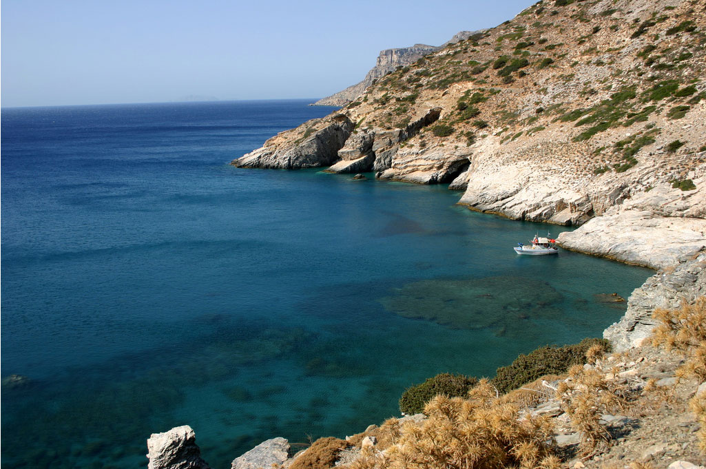 Mourou beach -  by Petit Breton